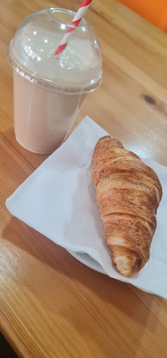 Photo of Juicy Shakes - 83 Charminster Rd, Bournemouth BH8 8UE